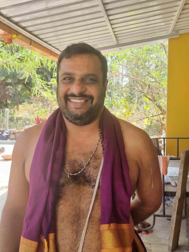 ಶೀರೂರು ಮಠದ ವೇದವರ್ಧನ ಶ್ರೀಗಳ ಕಾರ್ಯದರ್ಶಿ