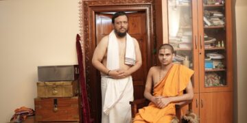 ಉಡುಪಿಯಲ್ಲಿ ನಡೆಯಲಿರುವ ಪರ್ಯಾಯ 2026 ಹಿನ್ನೆಲೆಯಲ್ಲಿ ಶೀರೂರು ಮಠದ ಯತಿಗಳೊಂದಿಗೆ ನಡೆಸಿದ ಸಂದರ್ಶನ ಸಂದರ್ಭದ ದೃಶ್ಯ