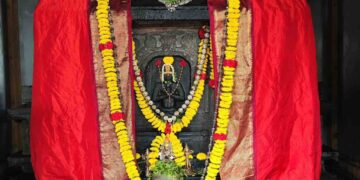 ಶಿರಸಿ ಹತ್ತಿರದ ಸೋದೆ ಮಠದಲ್ಲಿ ನಡೆದ ವಾರ್ಷಿಕ ಮಹಾಭಿಷೇಕದ ಸಂದರ್ಭದಲ್ಲಿನ ವೃಂದಾವನದ ಚಿತ್ರ