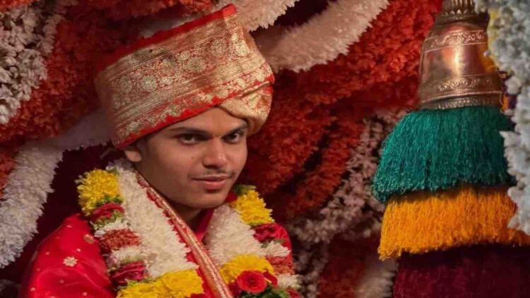 Udupi Shiroor Mutt Paryaya Peeta Swamji Vedavardhana Sripadaru