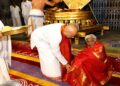 An elderly woman named Navaneethamma (116 years old) is ‌felicitated by TTD officer in Ranganayakula Mandapam.